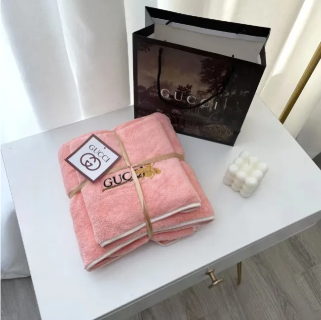 Designer Towel 2 pcs Set with Shopping Bags Coral Fleece Material
