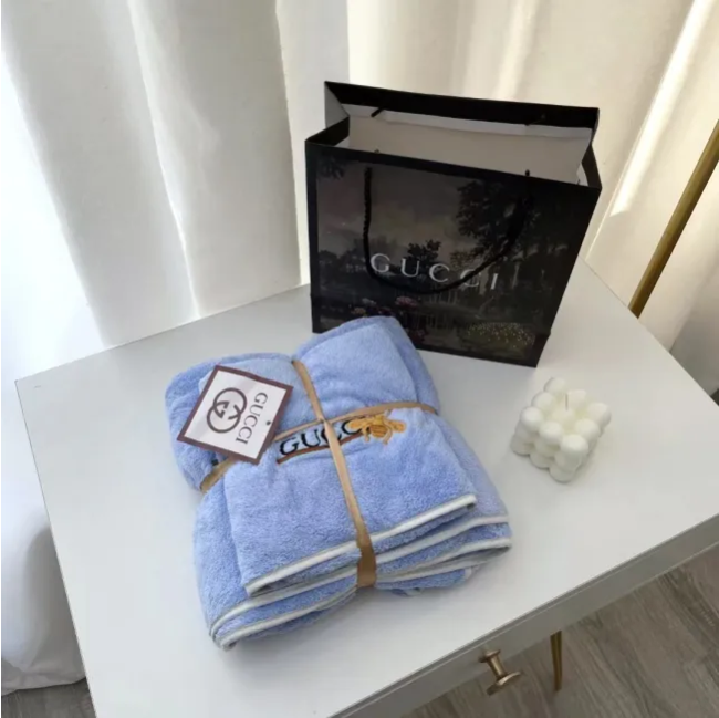 Designer Towel 2 pcs Set with Shopping Bags Coral Fleece Material