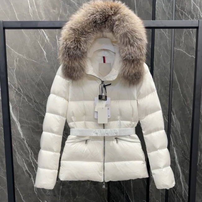 Women High Quality Moncler Coat with Tags #NOO