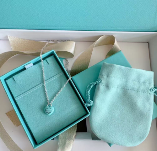 Fashion Necklace with Box #TIF