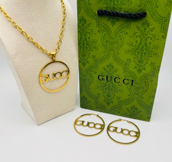 Fashion Earrings with Necklace Set No Box #LOV #GUI #CHN