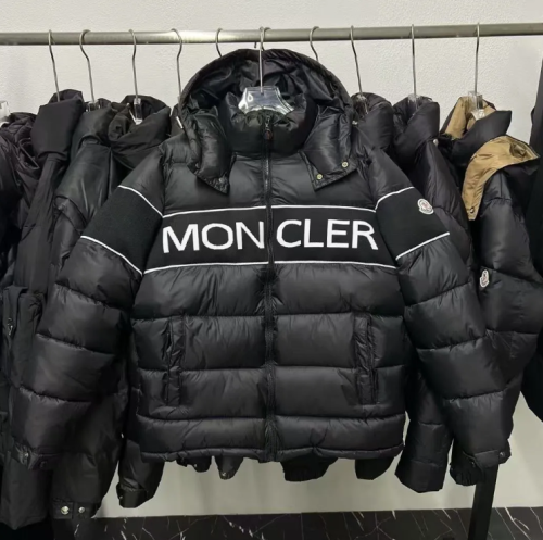  Moncler Coat with tags 