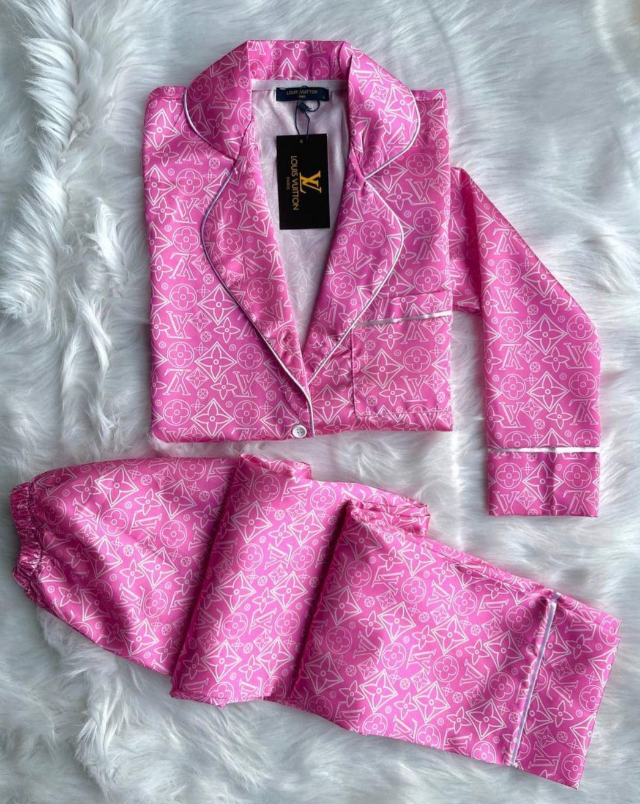  Fashion Long Sleeve Pajama #LOV