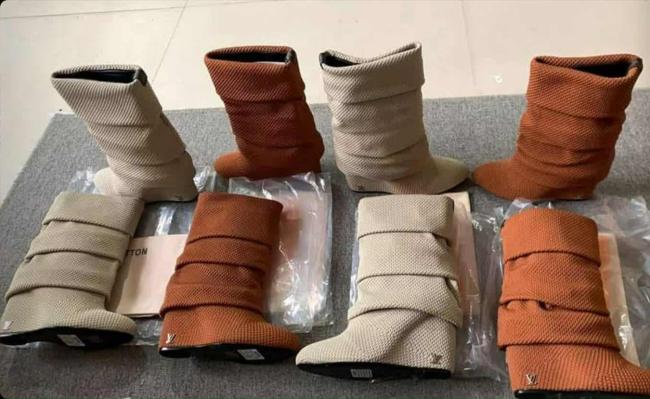 High Quality Boots with Box #LOV