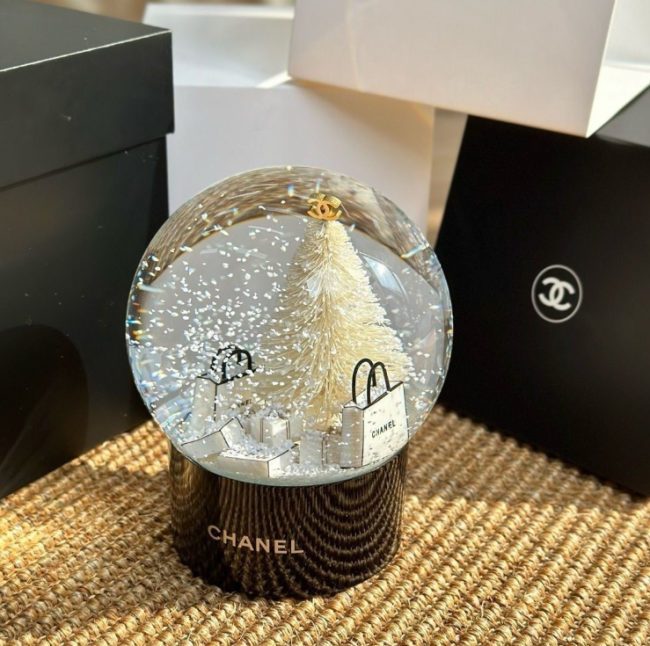 Christmas Snow Globe with Box