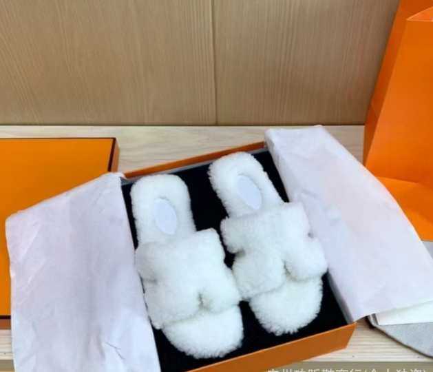Hermes Fur Slides with Box 