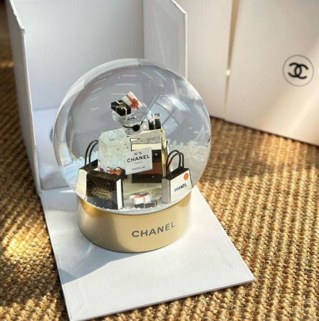  Christmas Snow Globe with Box