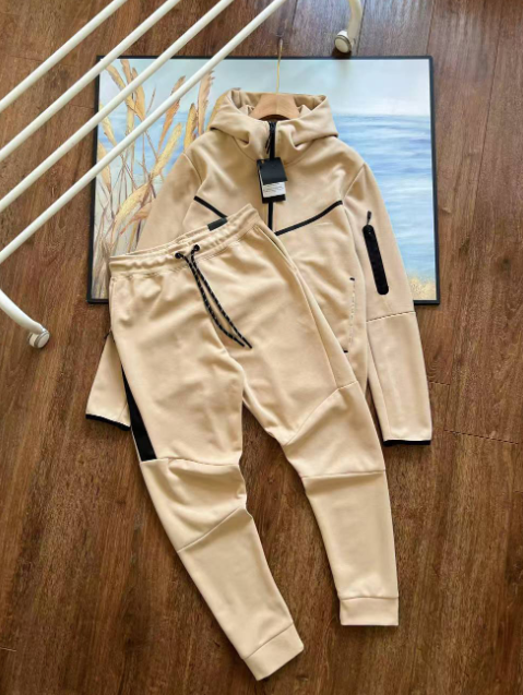 High Quality Sports Set with Tags #NIK