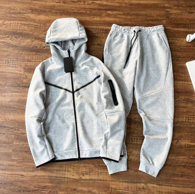 High Quality Sports Set with Tags #NIK