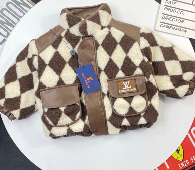 Fashion Kids Coat with Tags #GUI #LOV #BUR