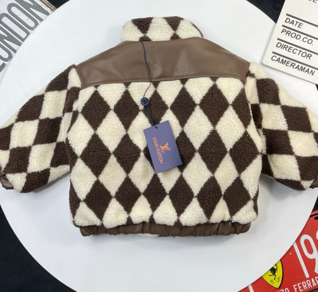 Fashion Kids Coat with Tags #GUI #LOV #BUR