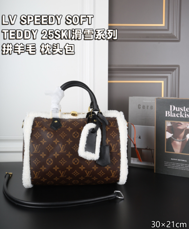 Teddy Furry Speedy Bag No Box #LOV