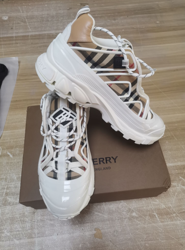 OUTLET Shoes with Box Free Shipping
