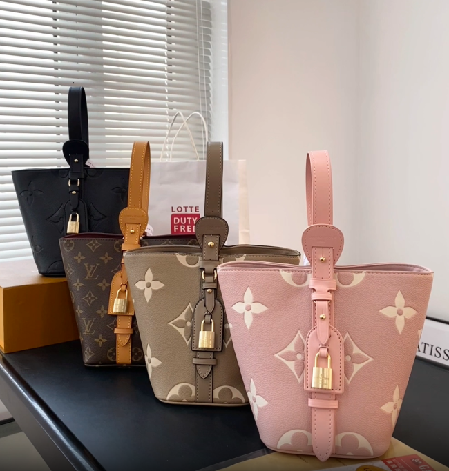 Fashion Bucket Bag with Box #LOV