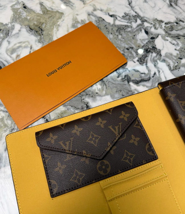 High Quality Envelope Bag #LOV