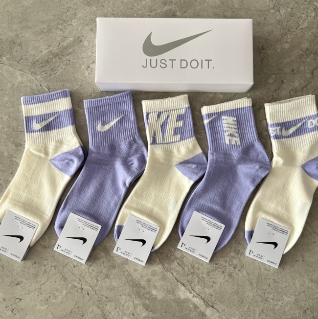 Fashion Sports of Socks 5 pairs a Box #NIK
