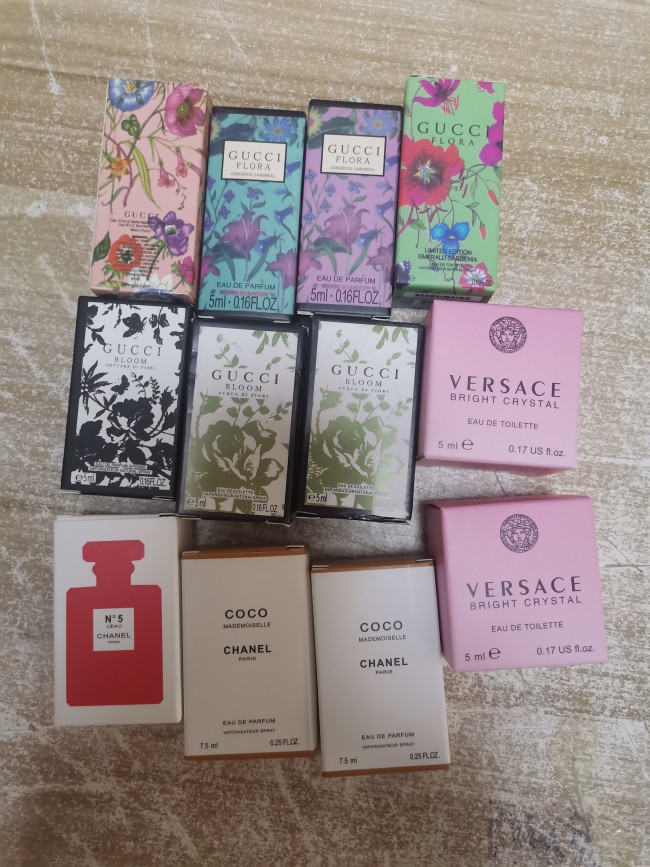 12 pcs mini size perfume free shipping