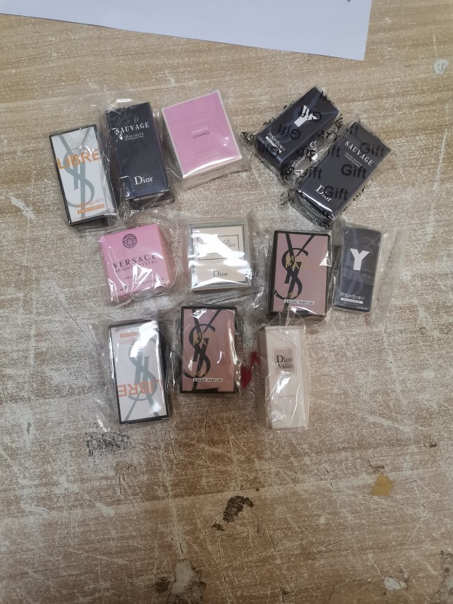 12 pcs mini size perfume free shipping