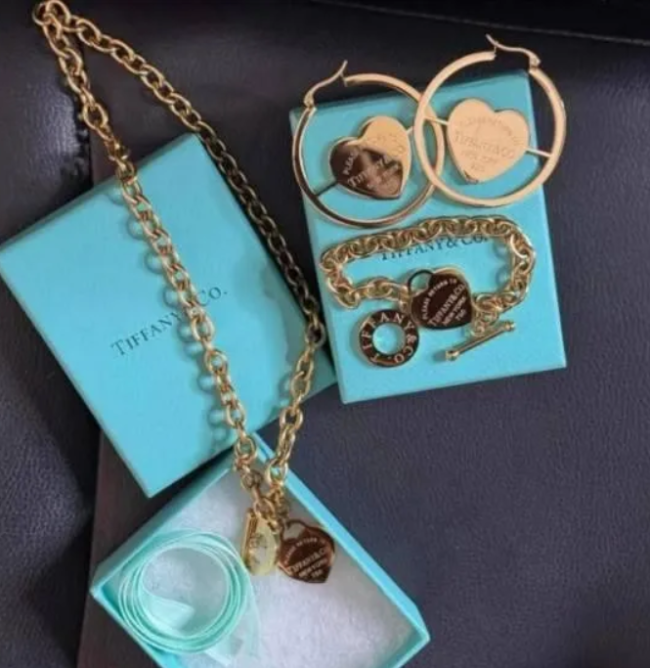 Fashion 3 pcs Set with Box #TIF