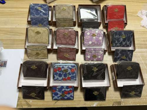 Fashion Card Wallet Set No Box #COA