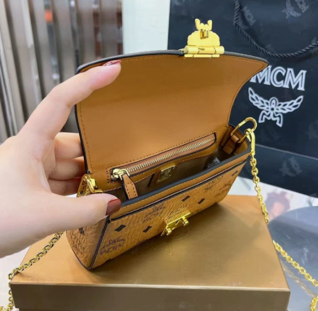Quality MCM Shoulder Chain Bag with Box #MC