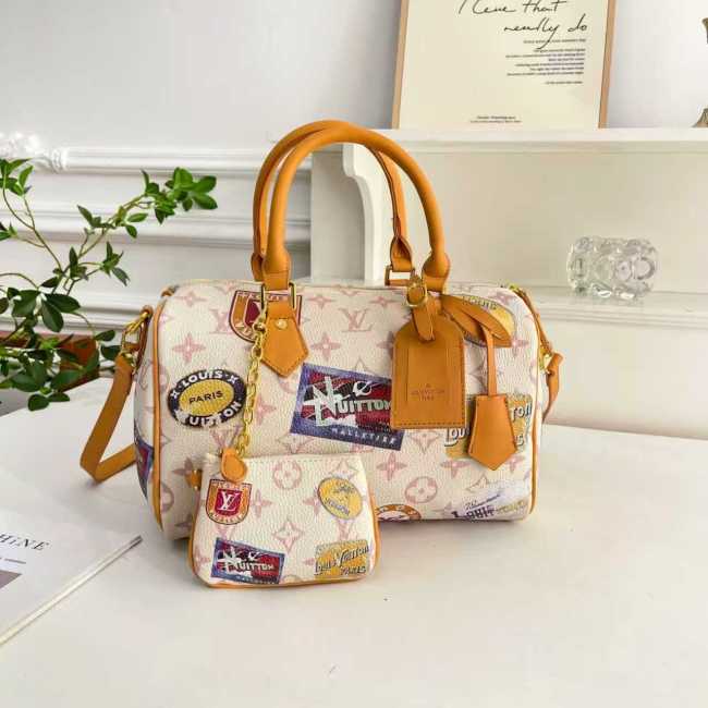 Women Fashion Pillow Bag No Box Size 30*21*18cm #LOV