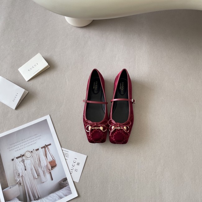 Women Quality Shoes with Box #GUI