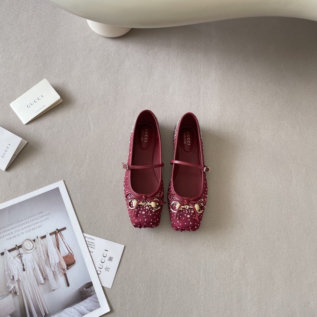 Women Quality Shoes with Box #GUI