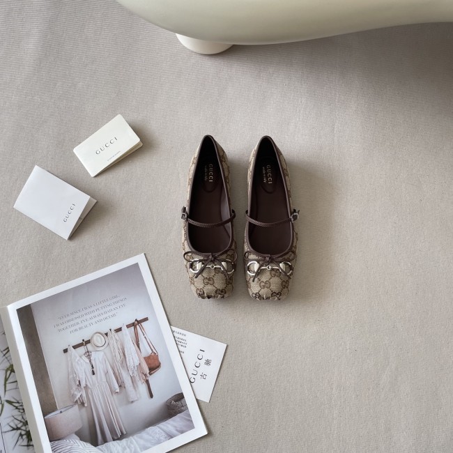 Women Quality Shoes with Box #GUI