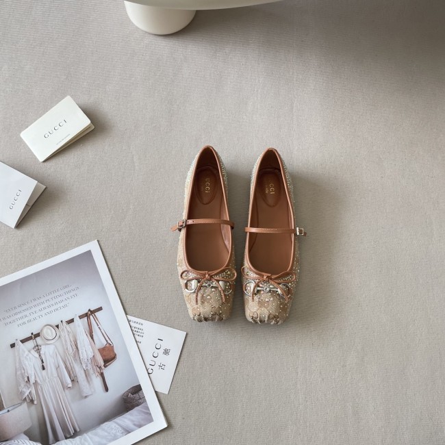 Women Quality Shoes with Box #GUI