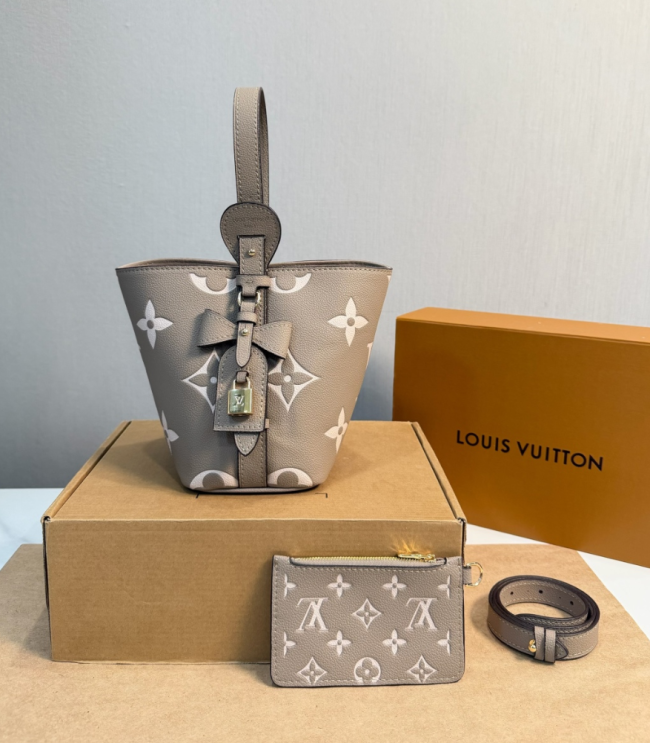 High Quality Bucket Bag with Box #LOV