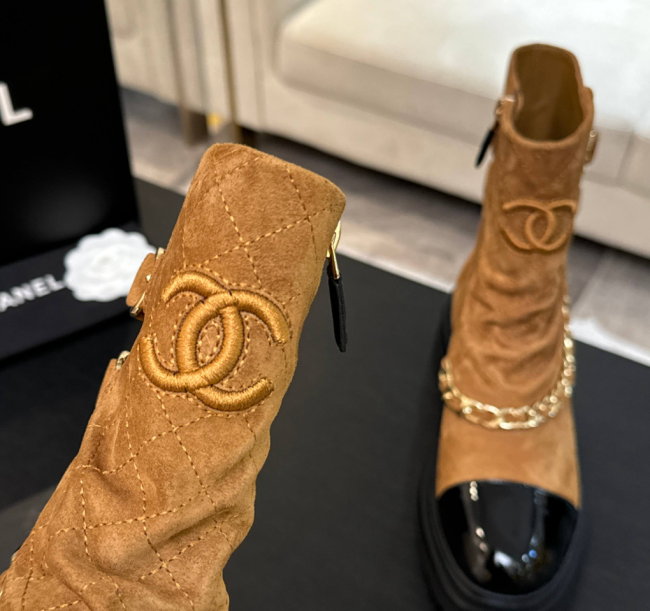 High Quality Boots with Boots with Box #CHN