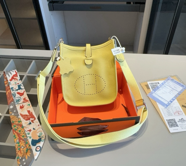 Women Hermes Evelyn Bag with Box