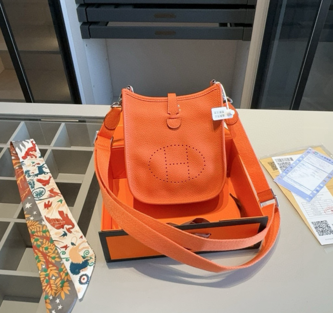Women Hermes Evelyn Bag with Box