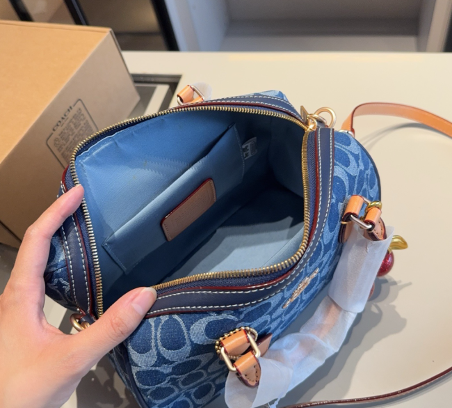 Quality Women Pillow Bag with Box #COA