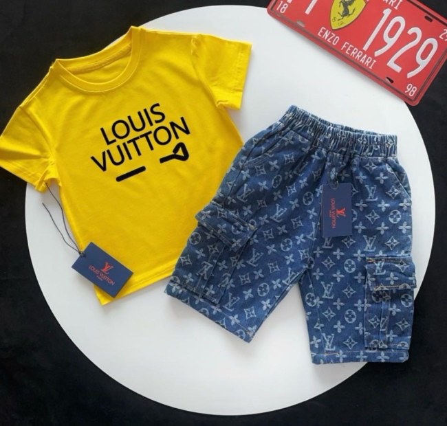 Fashion Kids Shirt with Jeans Set with Tags #LOV