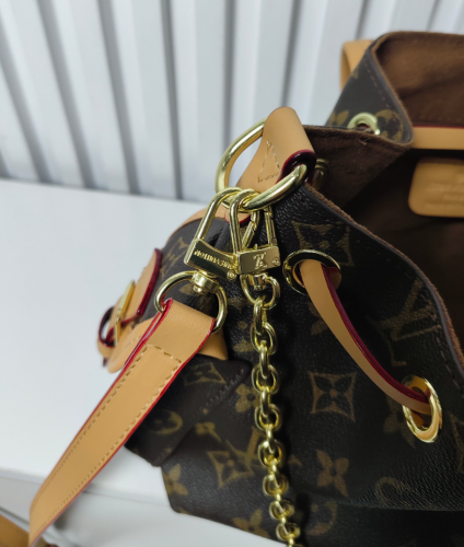 Women Fashion Bag No Box #LOV