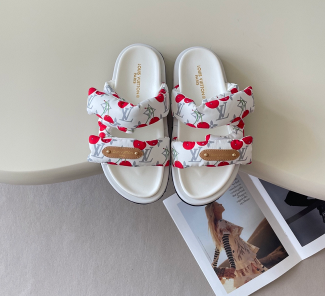 Women Fashion Slides with Box #LOV