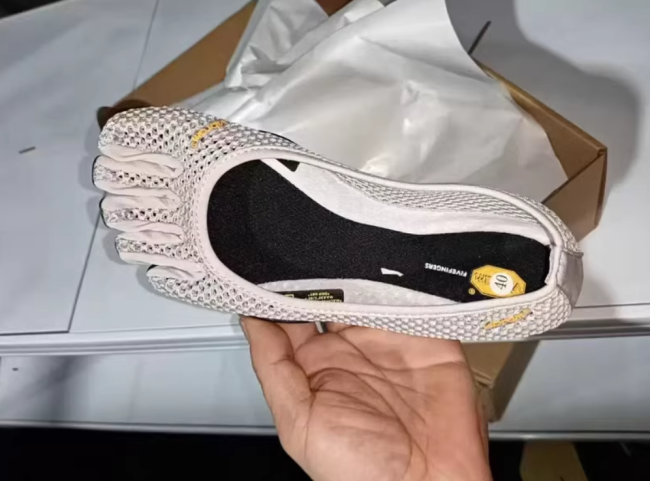 Vibram FiveFingers V-Soul Shoes with Box #NOO