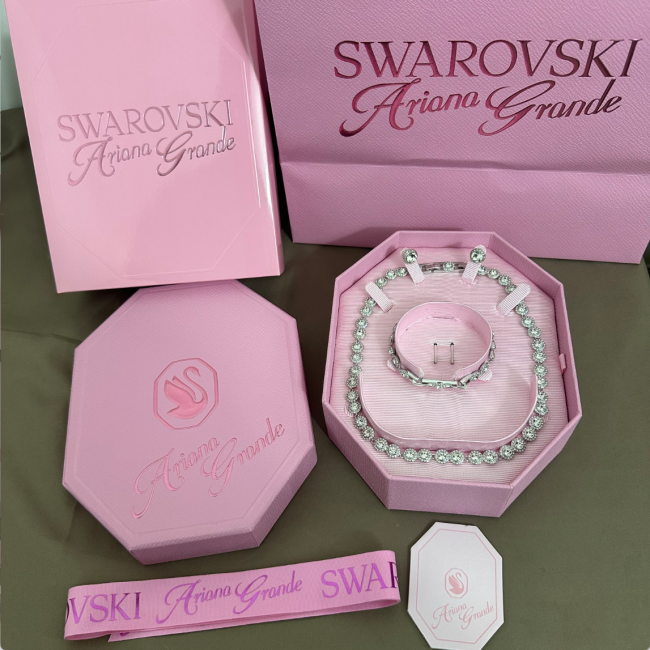 Quality Swarovski Necklace Bracelet Earrings Set with Box