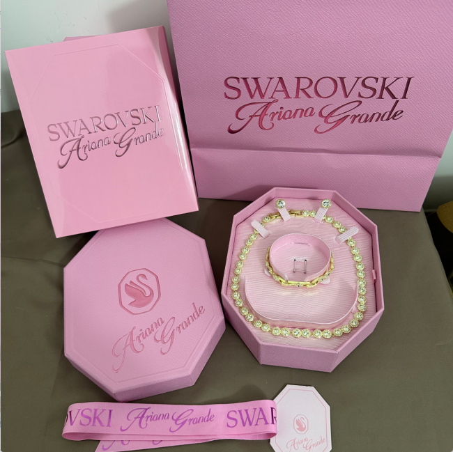 Quality Swarovski Necklace Bracelet Earrings Set with Box