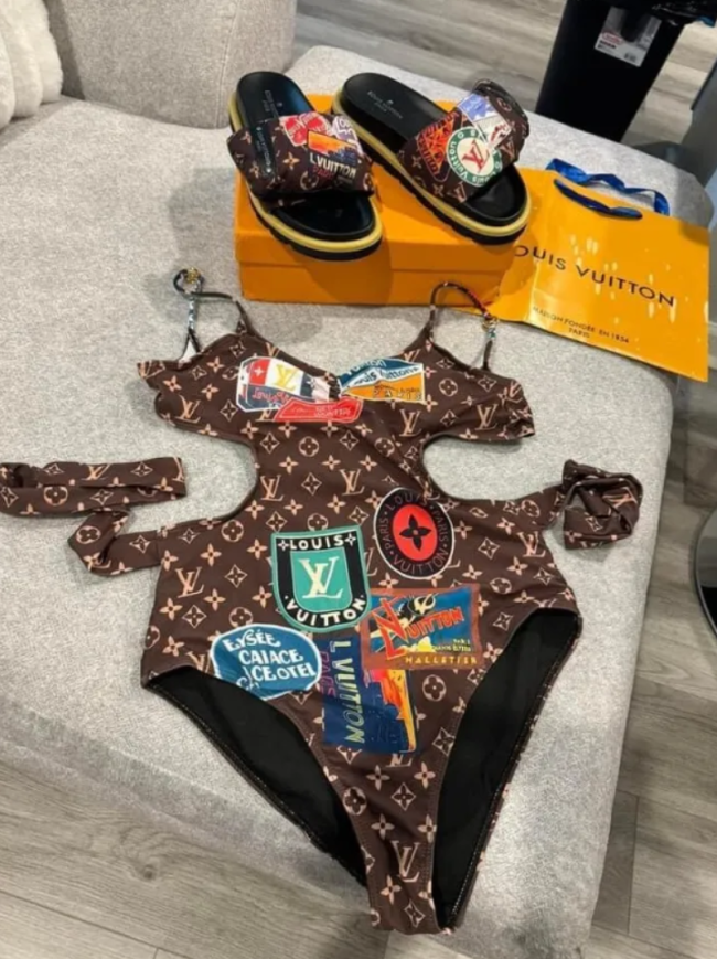 Fashion Swimsuits with Slides Set #LOV