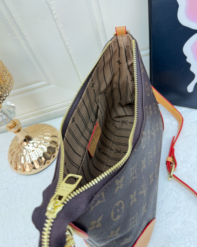 Women Fashion Bag No Box #LOV