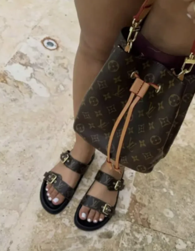 Fashion Slides with Bag Set NO Box Free Shipping #GUI  #LOV