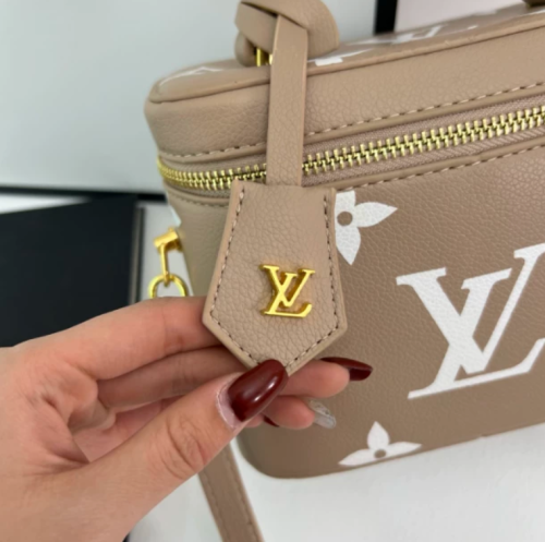 Women Fashion Comestic Box Bag #LOV