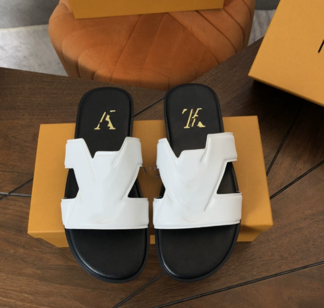 Quality Men's Slides with Box #LOV