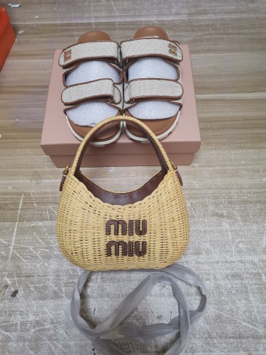 Fashion Miu Slides with Bag #MIU