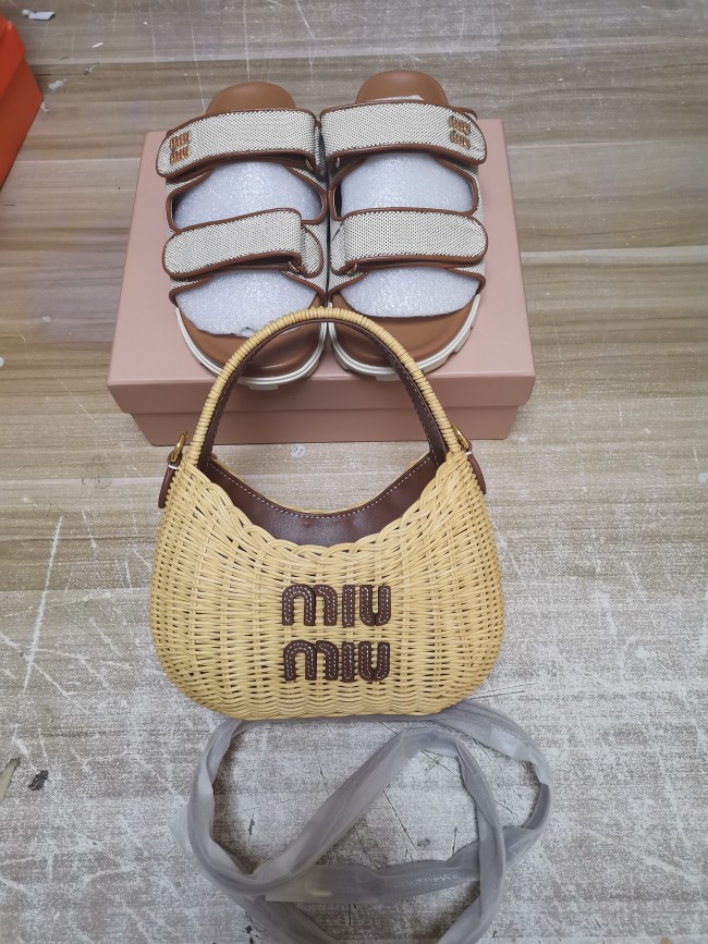 Fashion Miu Slides with Bag #MIU