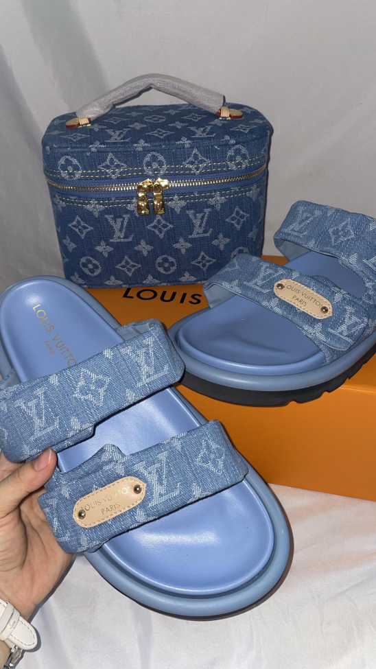 Fashion Sandals with Comestic Bag Set #LOV