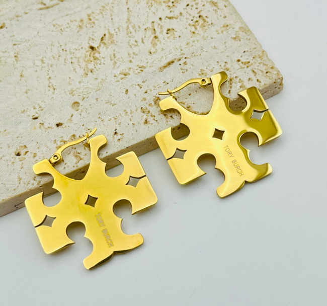 Fashion Earrings No Box #GUI #LOV 